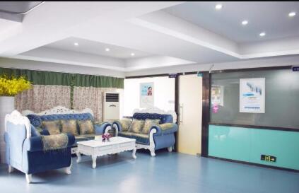 深圳仁安雅療學美容門診部