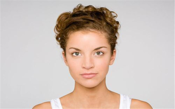 成都鼻小柱延長整形醫(yī)生