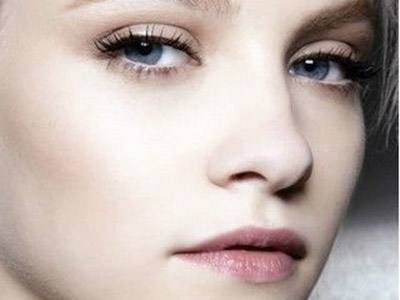 上海填充魚尾紋凹陷醫(yī)生