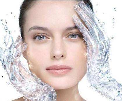 廈門植發(fā)醫(yī)院排行榜單前十：中山、新生、雍禾入選前三！專業(yè)實(shí)力引領(lǐng)！