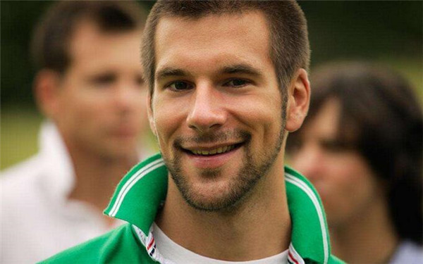 昆明哪家雙眼皮手術(shù)醫(yī)院口碑最佳？推薦麗都醫(yī)院和美立方眼部技術(shù)！