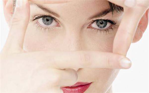 排名靠前的大連口腔科醫(yī)院推薦！超值種植牙套餐來(lái)襲！