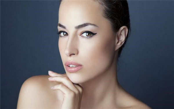 成都市吸脂手術(shù)醫(yī)院推薦：尋找更完美身材的方法！快來看看這些醫(yī)院！