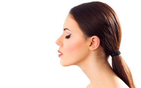 成都有哪些醫(yī)院能有效去除眼袋？這五家信譽(yù)有保障的醫(yī)美機(jī)構(gòu)，讓你留下深刻印象！