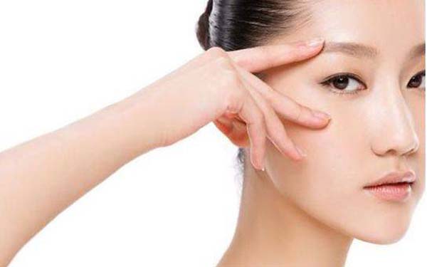 貴陽鐳射去除妊娠紋醫(yī)生