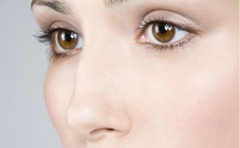 鄭州玻尿酸去眼袋紋醫(yī)生