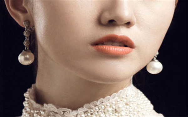 貴陽(yáng)脂肪填充整形多家醫(yī)院一覽：卿陽(yáng)、利美康、美貝爾、華美紫馨、麗都薈萃！可信賴的醫(yī)療機(jī)構(gòu)任你選~