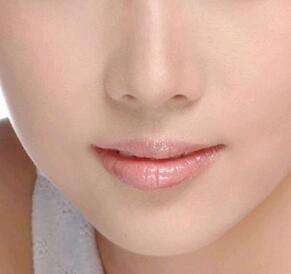 天津注射玻尿酸祛眼袋醫(yī)生