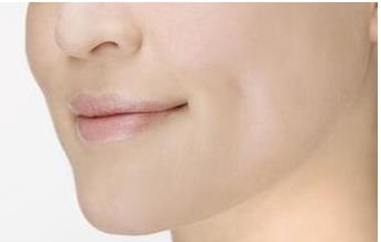 長春整容醫(yī)院排名絕對出人意料！銘醫(yī) vs. 中妍奧拉克，五大特色技術(shù)對比全盤點！