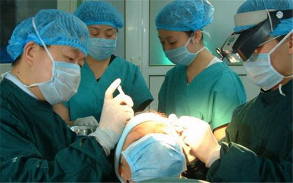 汕頭冰爽無痛脫毛醫(yī)院2023，閃耀新指南！