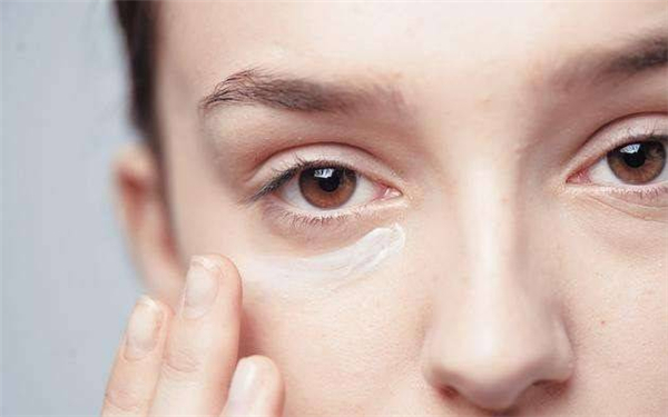 貴陽眼角紋脂肪填充醫(yī)院獨占鰲頭！2023年整形醫(yī)院盤點