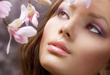 青島哪家醫(yī)院可以進(jìn)行下巴整形手術(shù)？2023年度評(píng)選：青島下巴整形醫(yī)院排名前十。