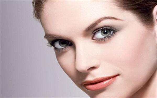 2023年南寧超聲刀去除魚(yú)尾紋的專業(yè)整形醫(yī)院彰顯實(shí)力！