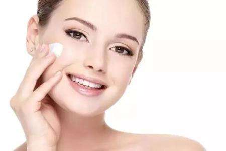 鄭州哪家醫(yī)院治療痘坑好又劃算？2023年全方位盤點，TOP10醫(yī)療美容機構(gòu)值得關(guān)注！