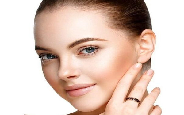 2023年中國哪家醫(yī)院祛眉間紋打針效果？這十家醫(yī)療整形機(jī)構(gòu)好評如潮！