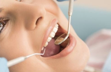 2023年深圳高口碑的精雕抬頭紋醫(yī)院推薦，讓您遠(yuǎn)離墊鼻梁填充術(shù)！