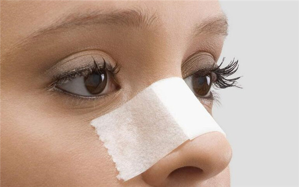 《北京超聲溶脂瘦背美顏名醫(yī)排行榜公布2025年數(shù)據(jù)！》