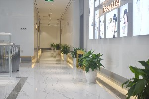 荊州華美整形美容醫(yī)院開眼角對眼睛有損傷嗎？術(shù)后會反彈嗎？