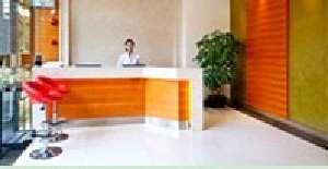 鄂爾多斯百達(dá)麗整形醫(yī)院假體隆鼻有何優(yōu)勢？價(jià)格如何？