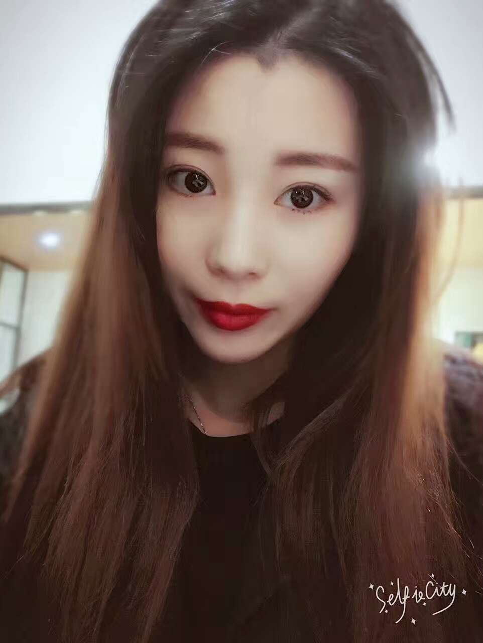 桂林新華醫(yī)療美容醫(yī)生李新華做雙眼皮手術(shù)怎么樣？李新華雙眼皮手術(shù)案例