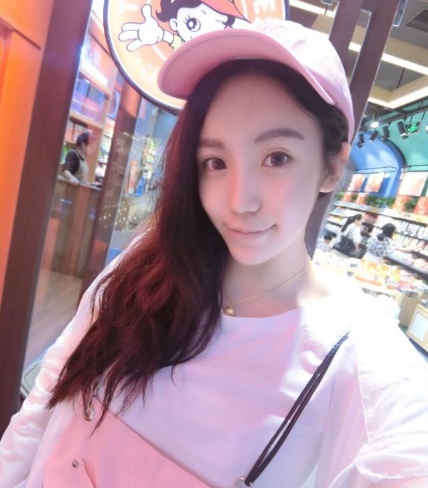 重慶當(dāng)代整形美容醫(yī)院醫(yī)生楊健做假體隆胸怎么樣？附案例