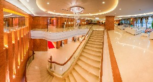 杭州華山連天美整形醫(yī)院豐額頭價格貴嗎？能維持多久？