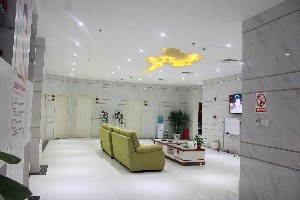 東莞依謀整形醫(yī)院假體隆胸的特點(diǎn)？?jī)r(jià)格如何？