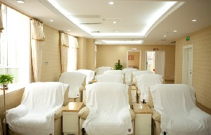 廣州伊麗莎白醫(yī)學(xué)美容門診部做乳房下垂矯正怎么樣？