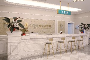 南寧美麗焦點醫(yī)療美容門診部做自體脂肪隆胸怎么樣？