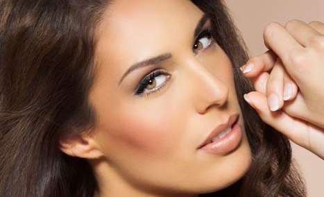 隆下巴之后臉變得很長(zhǎng)嗎？