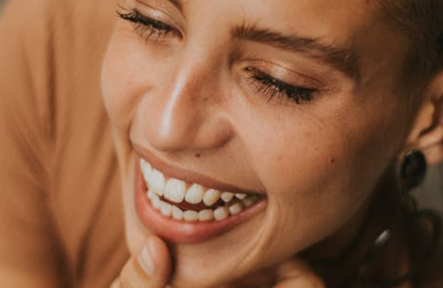 激光祛斑的價格一般是多少？術(shù)后多久能恢復(fù)正常？