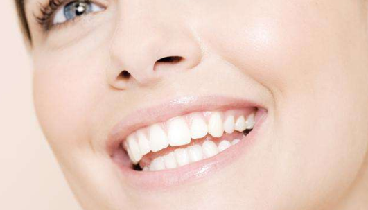 鐳射凈膚多少錢一次？手術(shù)費用貴嗎？