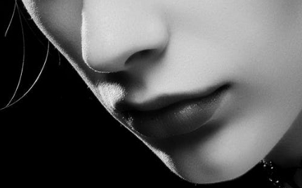 塌鼻梁怎么辦？超體隆鼻術(shù)后大概可以維持多少年？