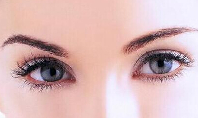 做雙眼皮可能會(huì)出現(xiàn)哪些危害？