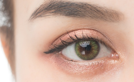 開內外眼角自然嗎？開內眼角安全嗎？