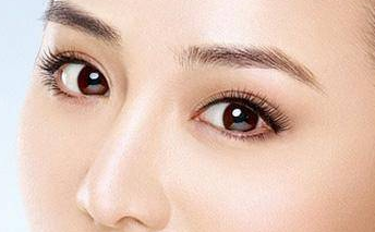 開內(nèi)外眼角之間有什么區(qū)別？開內(nèi)外眼角腫幾天？