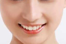 隆鼻手術(shù)一般多少錢左右？