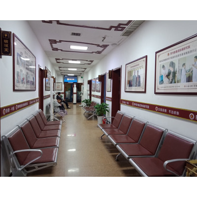 肇慶市皮膚病醫(yī)院醫(yī)療美容科_走廊