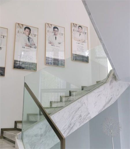 長沙申美醫(yī)療美容醫(yī)院_醫(yī)院一角