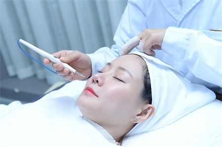 成都趙善軍博士整形美容門診部 成都趙善軍博士整形美容門診部