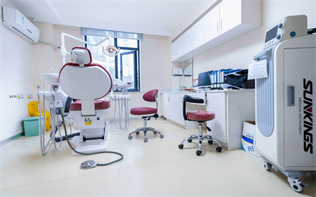 成都元?dú)饷姥揽谇婚T(mén)診部 成都元?dú)饷姥揽谇婚T(mén)診部