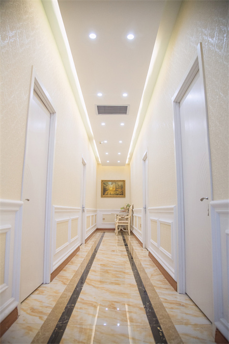 海南華美醫(yī)學(xué)美容醫(yī)院_走廊