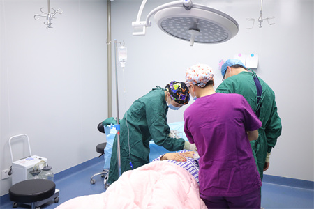 南寧奢梵醫(yī)療美容門(mén)診部 南寧奢梵醫(yī)療美容門(mén)診部