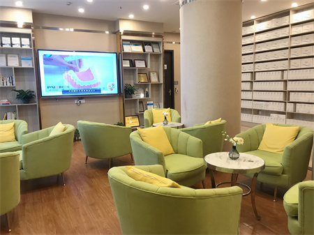 深圳鵬愛(ài)口腔醫(yī)院