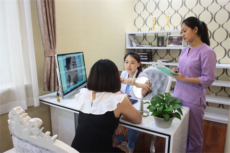 沈陽名流整形美容醫(yī)院_美學(xué)設(shè)計(jì)室