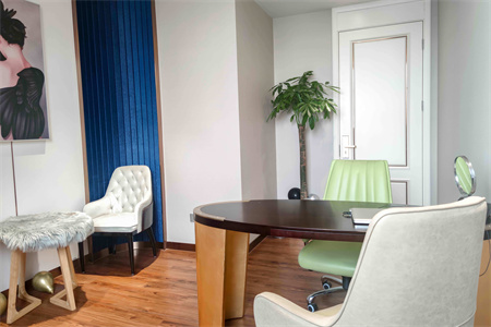 武漢卓美醫(yī)療美容門診部_設計室