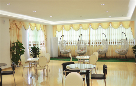 中信惠州醫(yī)院醫(yī)學(xué)整形中心_大廳休息區(qū)