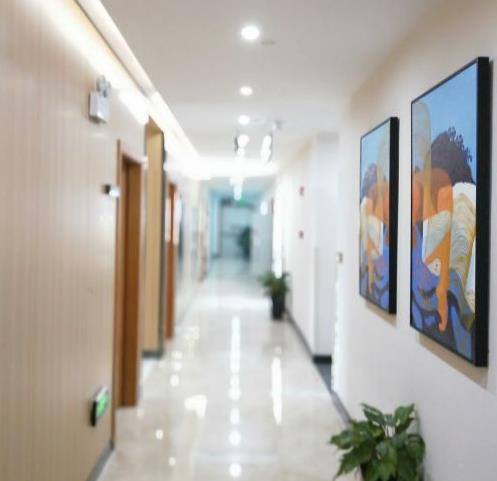 長沙臉秀醫(yī)療美容門診部_走廊