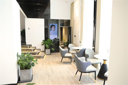 長(zhǎng)沙赫美醫(yī)療美容門(mén)診部_休息區(qū)