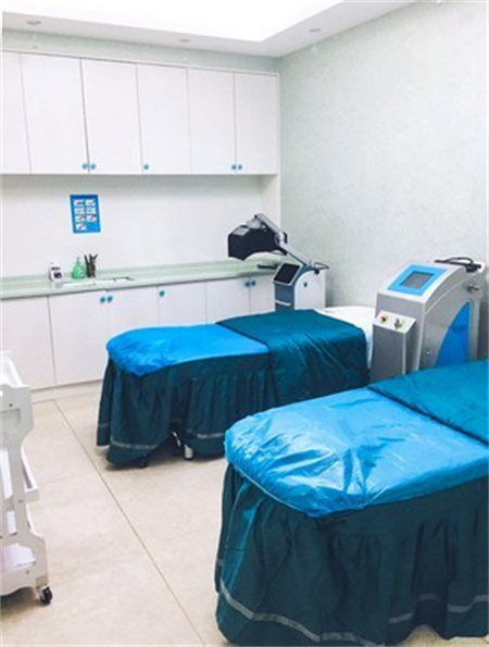 長沙貝美醫(yī)療美容門診部_治療室